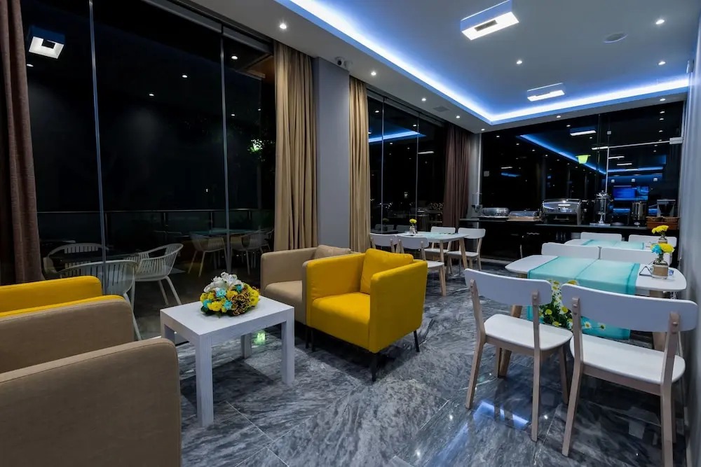 هتل کسموس اولیمپیا گاردن